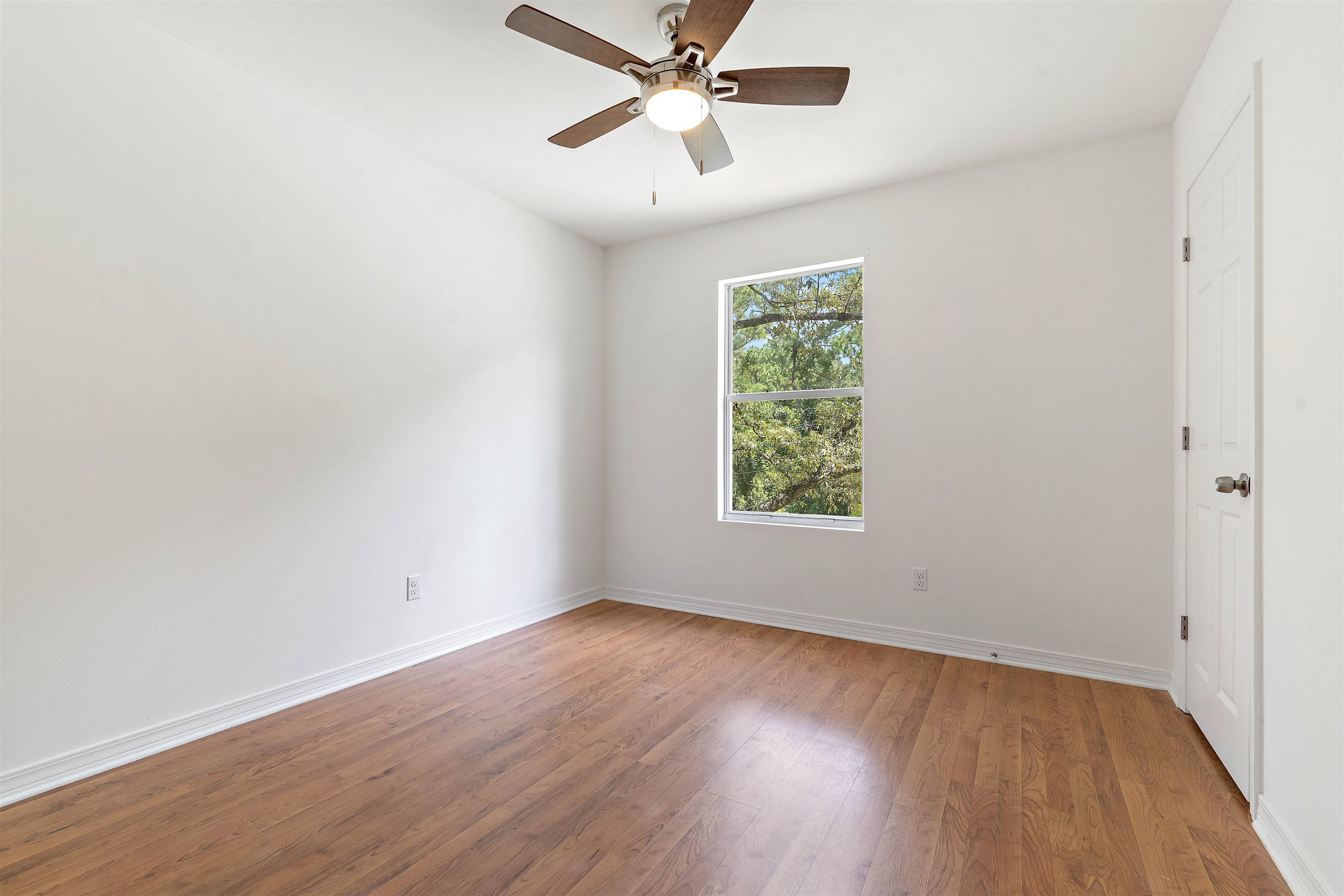 402 Ridgewood Drive Daphne, AL 36526 - Photo 19 of 20