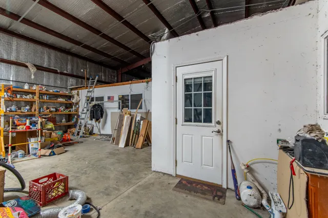 $2,099,900 | 198 Robinson Hollow Road, Waynesboro, TN 38485