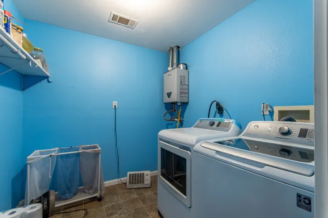 $2,099,900 | 198 Robinson Hollow Road, Waynesboro, TN 38485