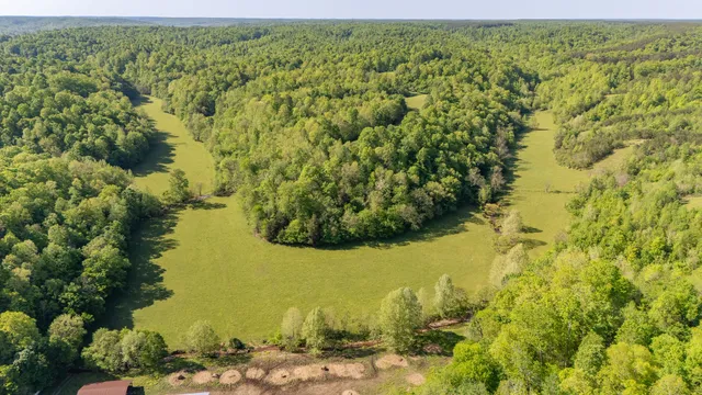 $2,099,900 | 198 Robinson Hollow Road, Waynesboro, TN 38485