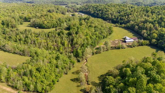 $2,099,900 | 198 Robinson Hollow Road, Waynesboro, TN 38485