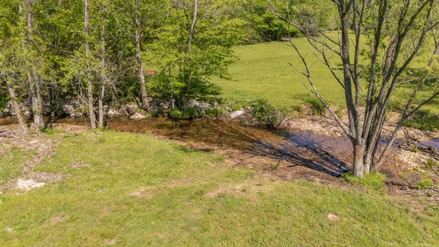 $2,099,900 | 198 Robinson Hollow Road, Waynesboro, TN 38485