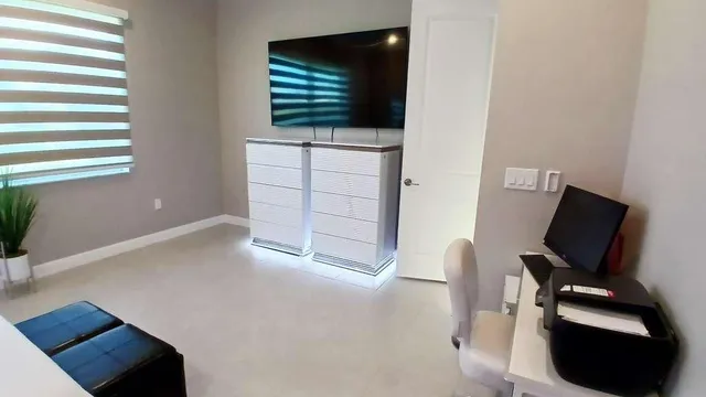 $3,800 | 1204 Southeast Woodbine Road, Port St. Lucie, FL 34984