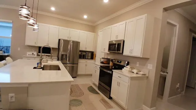 $3,800 | 1204 Southeast Woodbine Road, Port St. Lucie, FL 34984