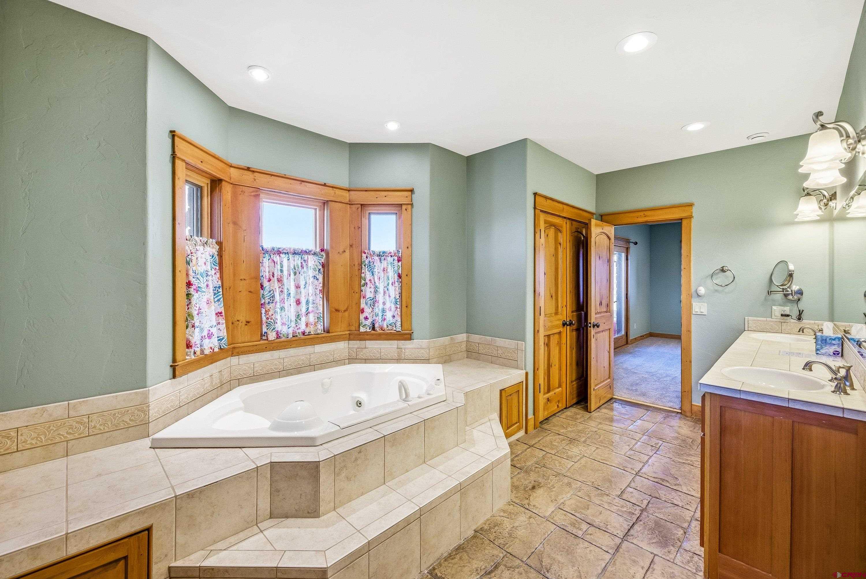 14421 Rimrock Road Hotchkiss, CO 81419 - Photo 22 of 39