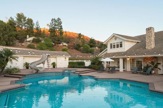 a view of a lake with houses