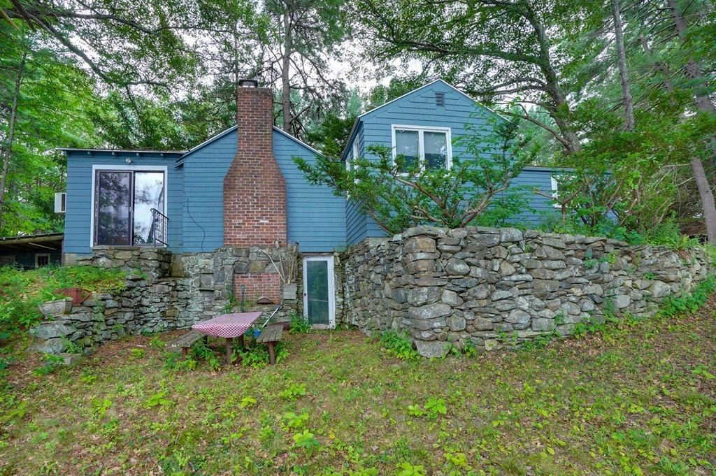 72 Hudson Road Bolton, MA 01740 - Photo 5 of 12 Gallery Image 5
