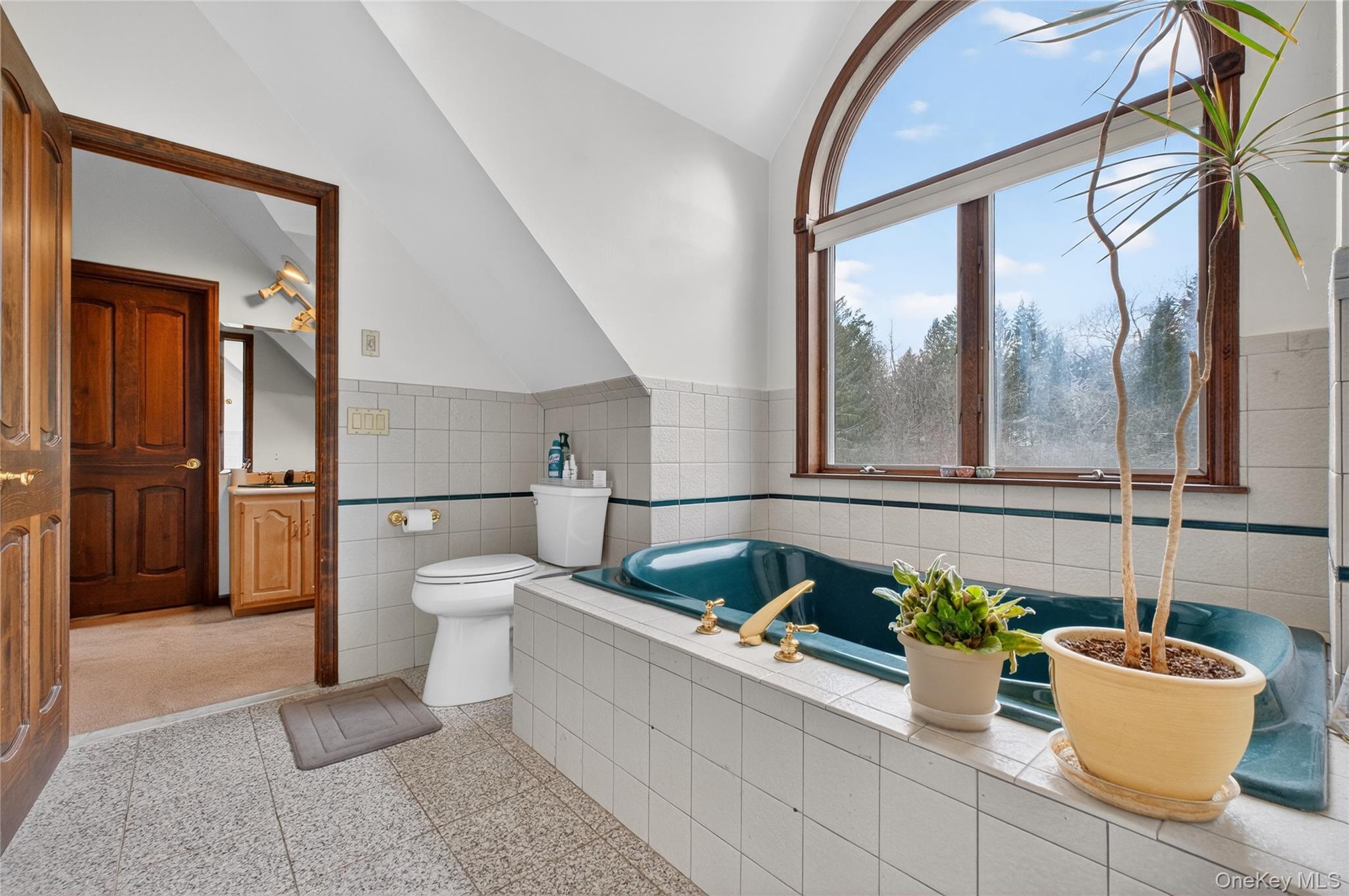 256 Overlook Road Poughkeepsie, NY 12603 - Photo 35 of 47 a view of a living room and a window