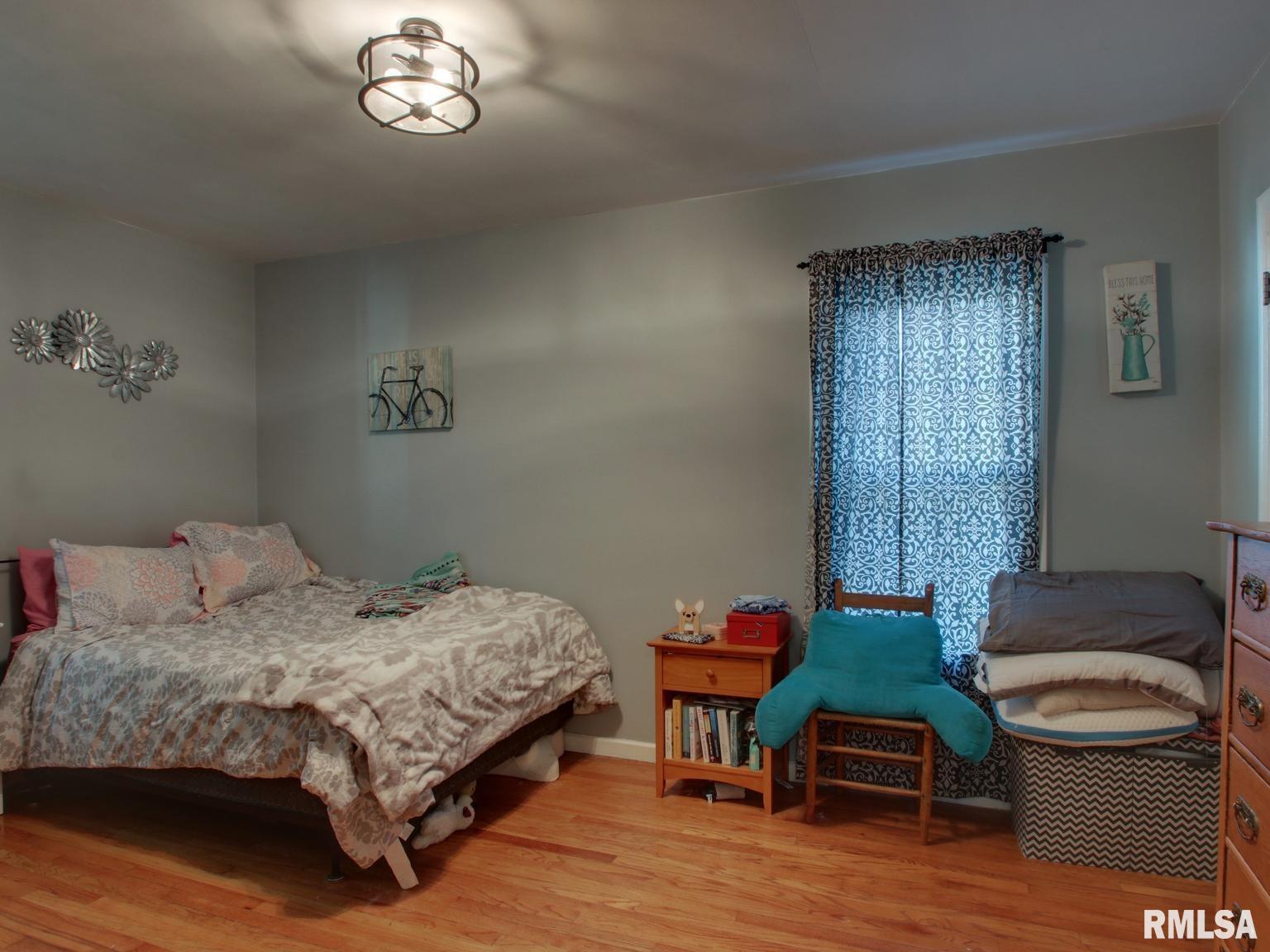910 South 24th Street Quincy, IL 62301 - Photo 14 of 31