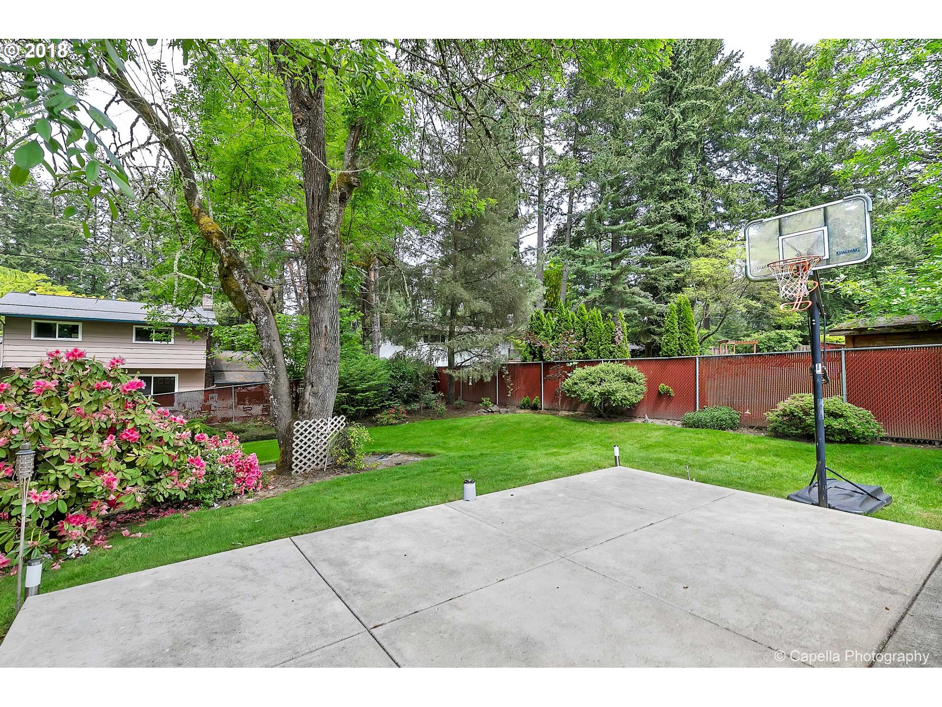 14175 Southwest Hargis Road Beaverton, OR 97008 - Photo 16 of 25 Yard