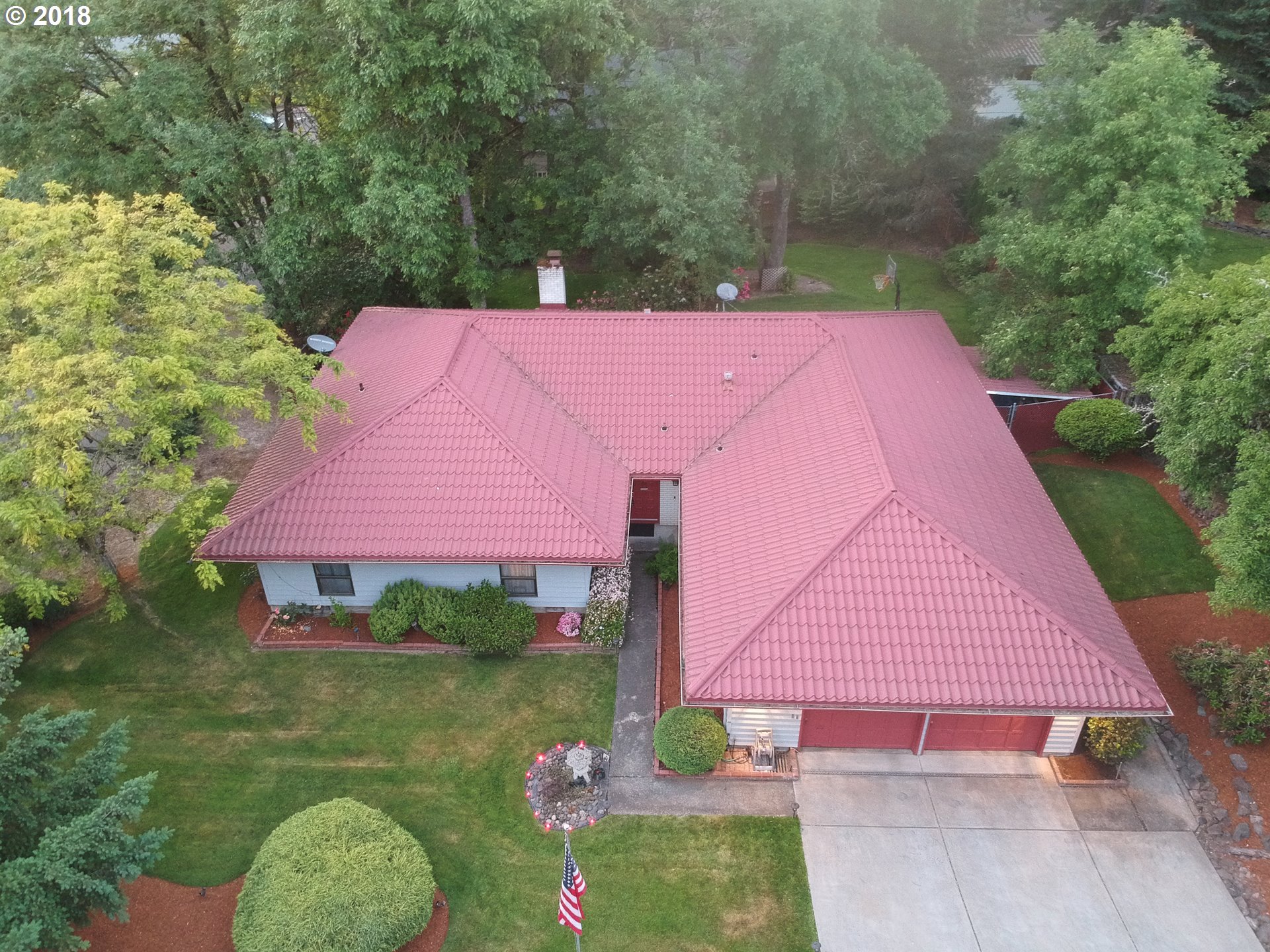 14175 Southwest Hargis Road Beaverton, OR 97008 - Photo 24 of 25 Gallery Image 24