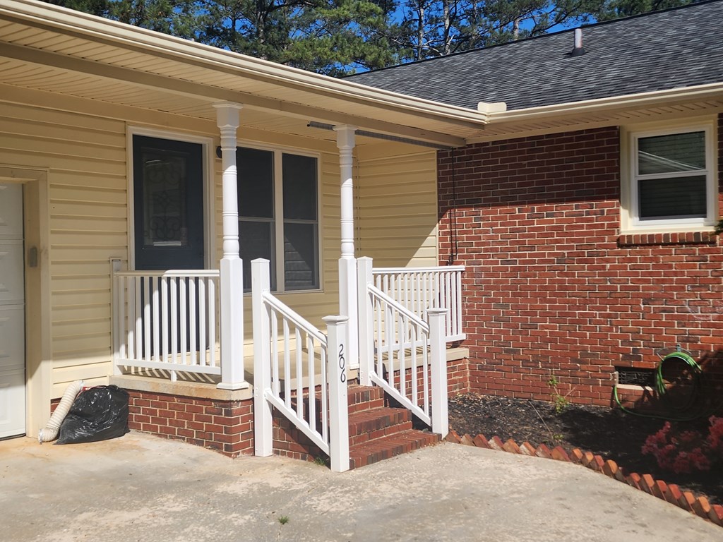 206 State Rd S-30-874 Clinton, SC 29325 - Photo 3 of 37 Gallery Image 3