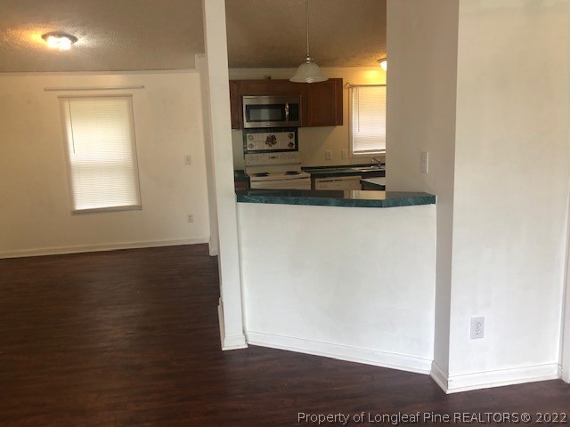 4930 Legion Road Hope Mills, NC 28348 - Photo 5 of 24 Gallery Image 5