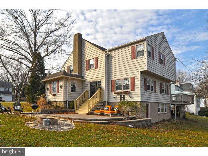 515 Woodcrest Road Huntingdon Valley, PA 19006 - Photo 23 of 25 Exterior Back