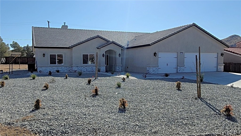 16499 Chippewa Road Apple Valley, CA 92307 - Photo 1 of 1 Gallery Image 1