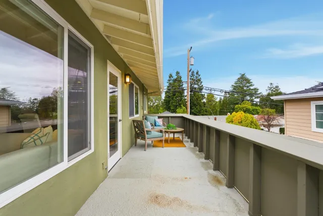 $1,449,000 | 130 Lyell Street, Los Altos, CA 94022