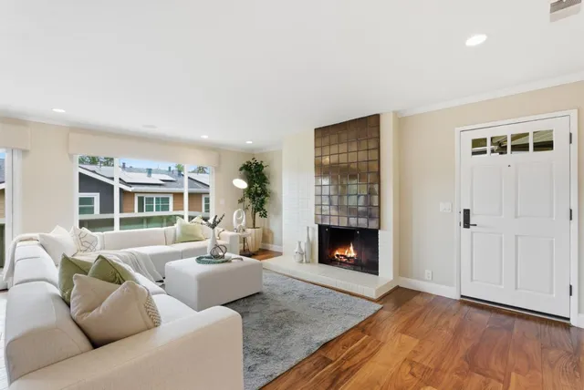 $1,449,000 | 130 Lyell Street, Los Altos, CA 94022