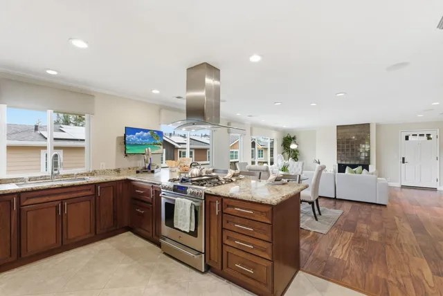 $1,449,000 | 130 Lyell Street, Los Altos, CA 94022