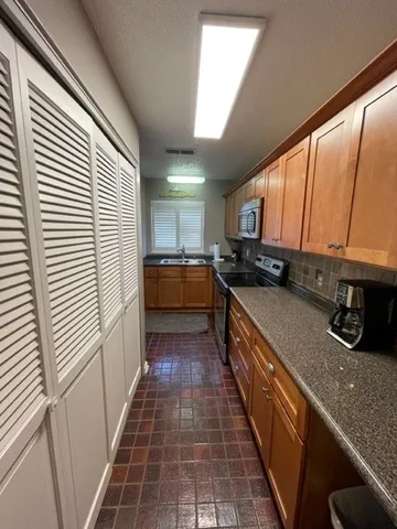 $1,900 | 440 Park Avenue, Unit Q, St. Simons Island, GA 31522