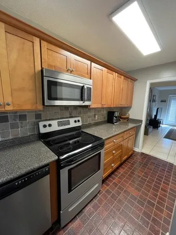 $1,900 | 440 Park Avenue, Unit Q, St. Simons Island, GA 31522