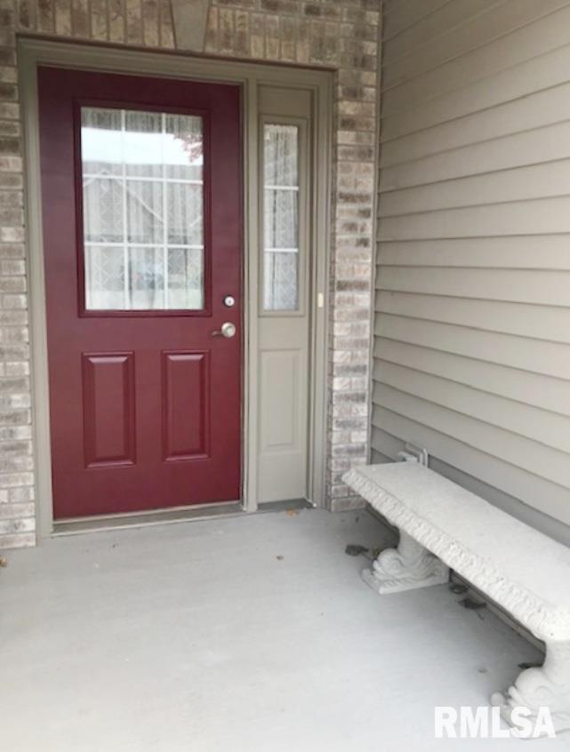 501 Kevin Road Blue Grass, IA 52726 - Photo 2 of 33 Gallery Image 2