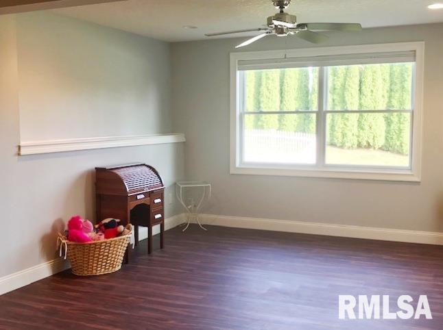 501 Kevin Road Blue Grass, IA 52726 - Photo 21 of 33 Gallery Image 21