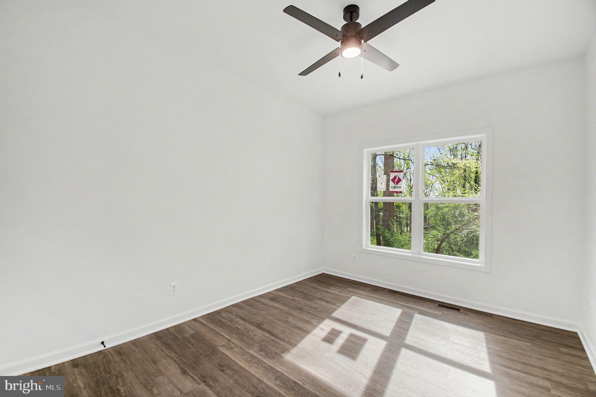 7253 Blackwell Road Warrenton, VA 20187 - Photo 25 of 41 Bright and airy room with nature views.