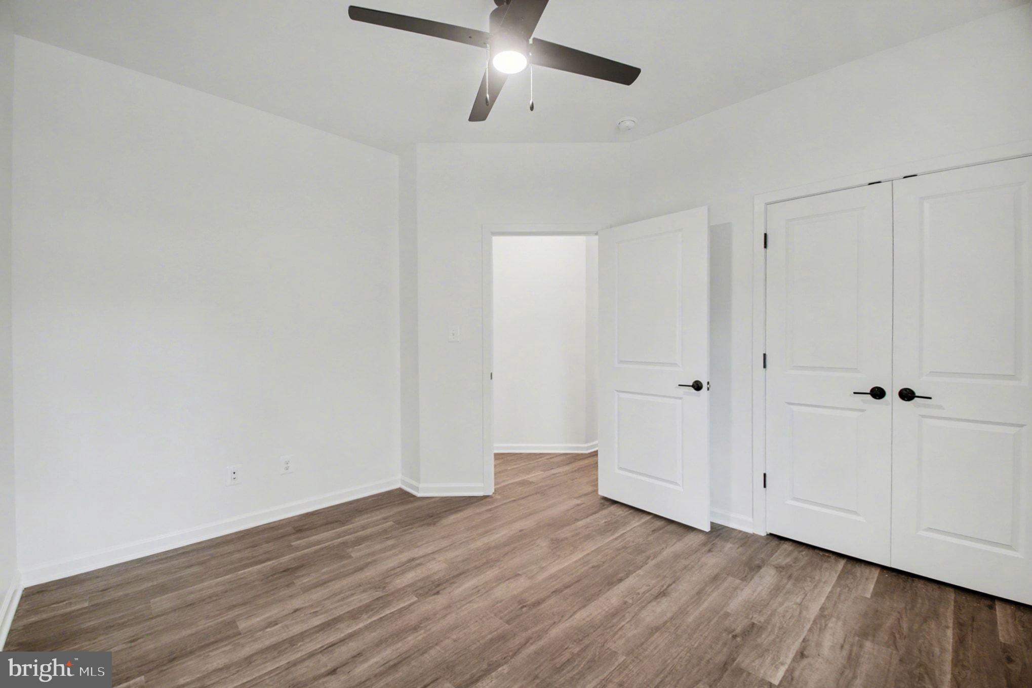 7253 Blackwell Road Warrenton, VA 20187 - Photo 27 of 41 Bright and airy room with modern charm.