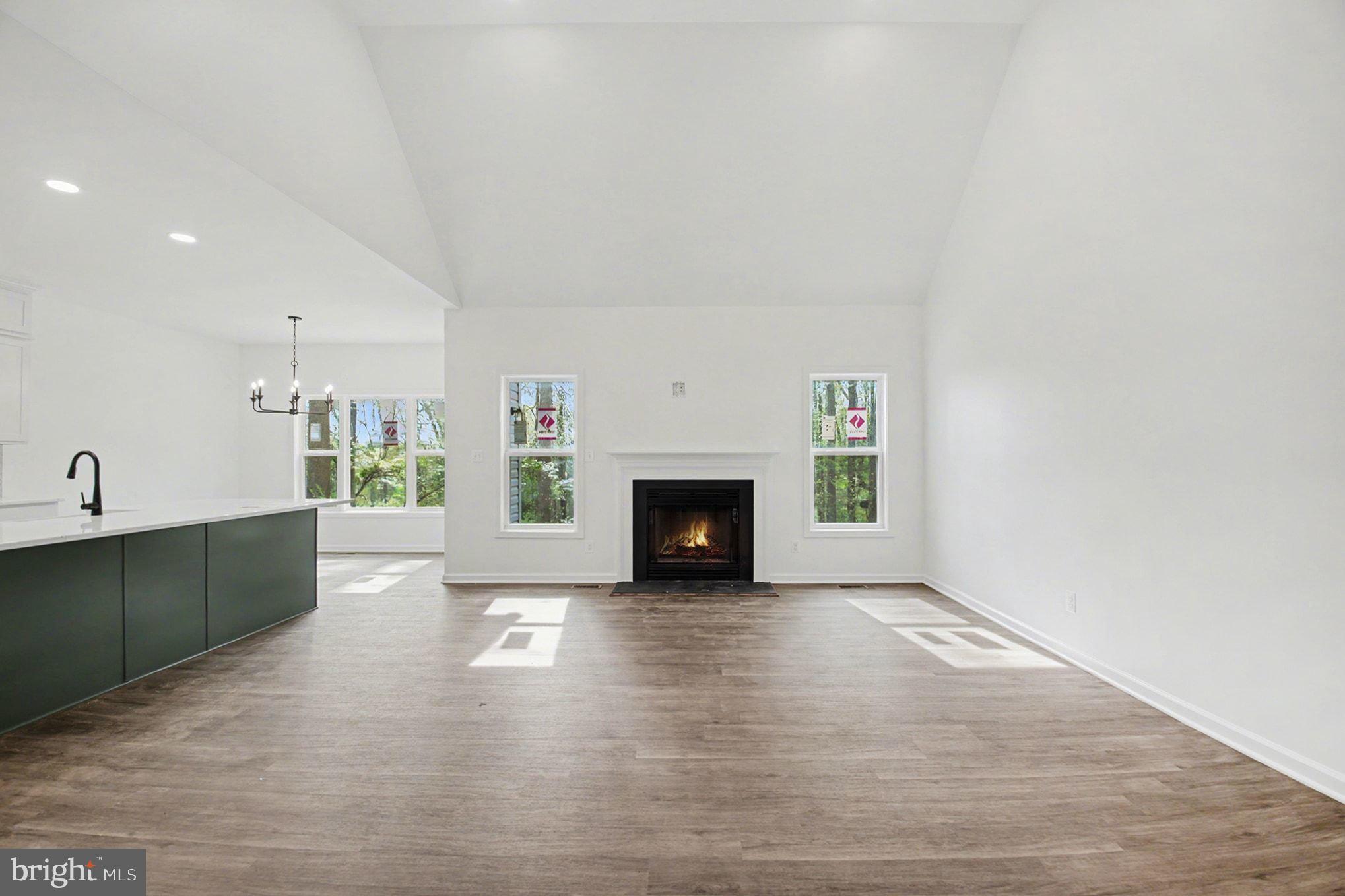 7253 Blackwell Road Warrenton, VA 20187 - Photo 10 of 41 Bright and airy open living space.