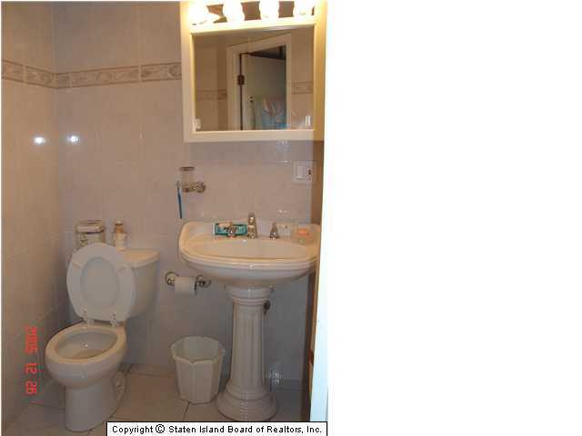 54 Birch Road Staten Island, NY 10303 - Photo 8 of 8 Additional Photo