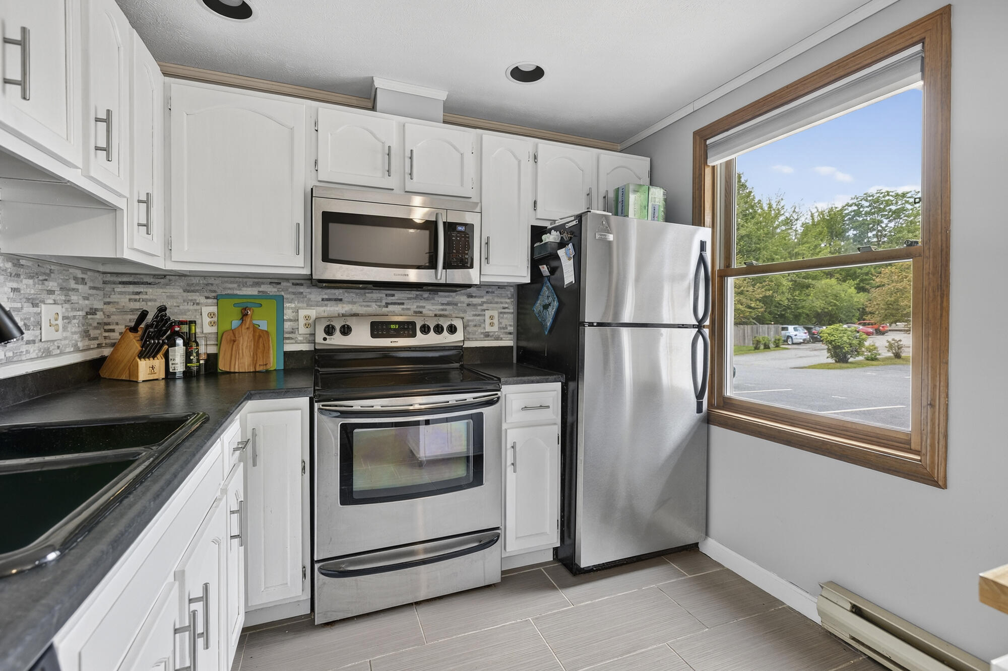 125 Portland Avenue, Unit 24 Old Orchard Beach, ME 04064 - Photo 16 of 35 15_ 125 Portland Ave#24_W5