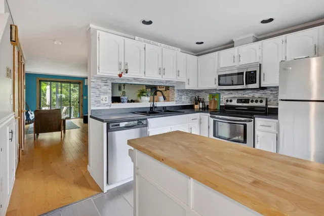 $312,500 | 125 Portland Avenue, Unit 24, Old Orchard Beach, ME 04064