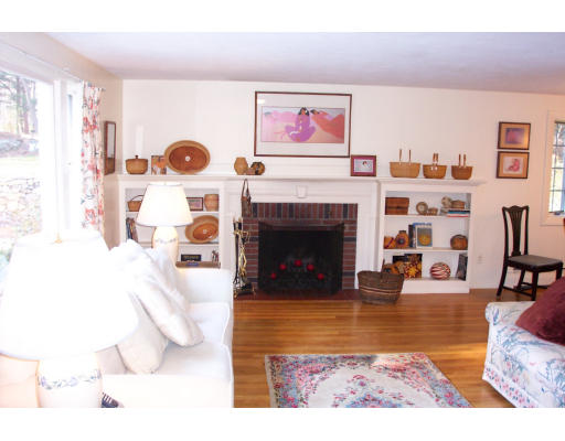 5 Townsend Road Acton, MA 01720 - Photo 5 of 7 Gallery Image 5