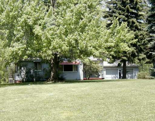 627 Shenango Road New Castle, PA 16101 - Photo 1 of 4