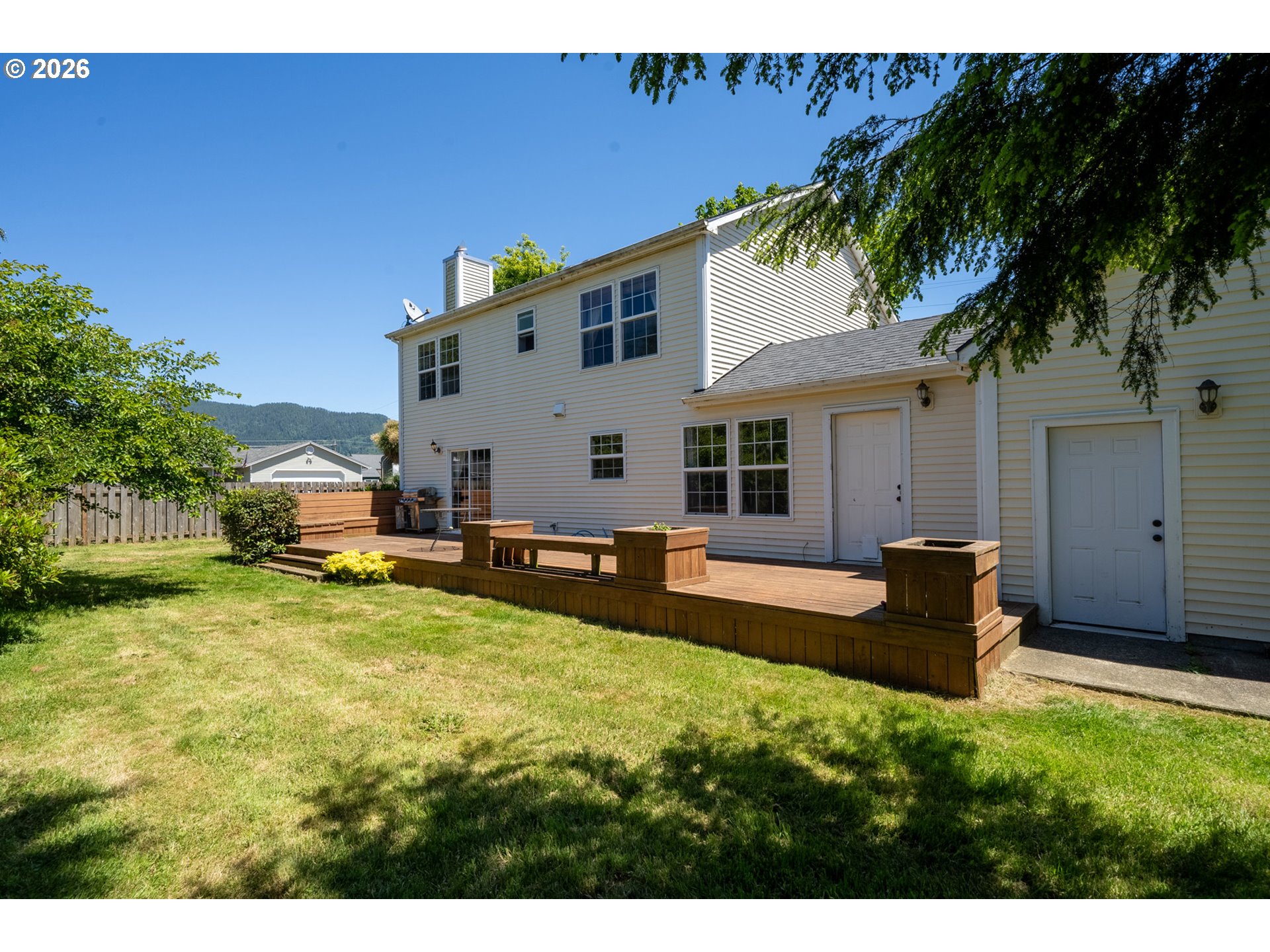 6505 Colonial Way Tillamook, OR 97141 - Photo 30 of 36