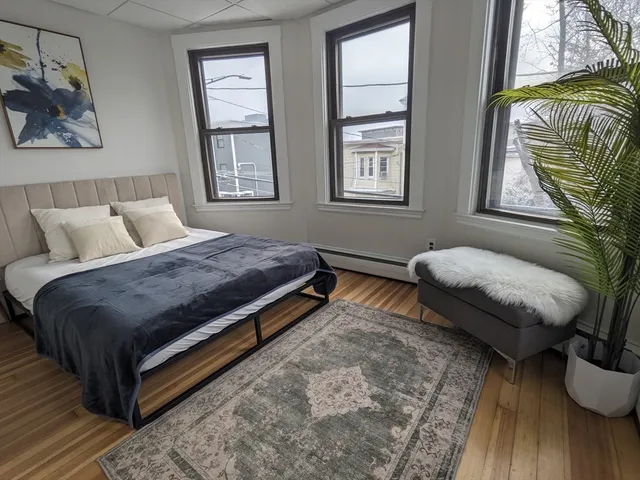 $2,875 | 36 Leyden Street, Unit 2, Boston, MA 02128