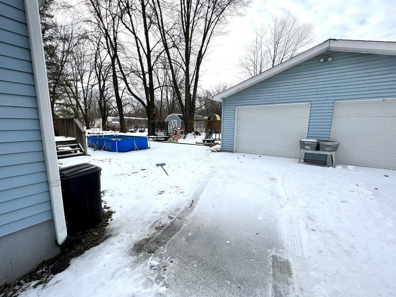 2255 Berry Road Amelia, OH 45102 - Photo 3 of 19 Gallery Image 3