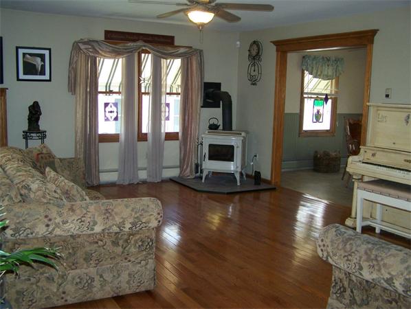 14 Day Street Fairhaven, MA 02719 - Photo 5 of 28