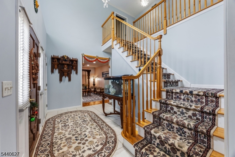 72 Doby Road Randolph, NJ 07945 - Photo 4 of 38