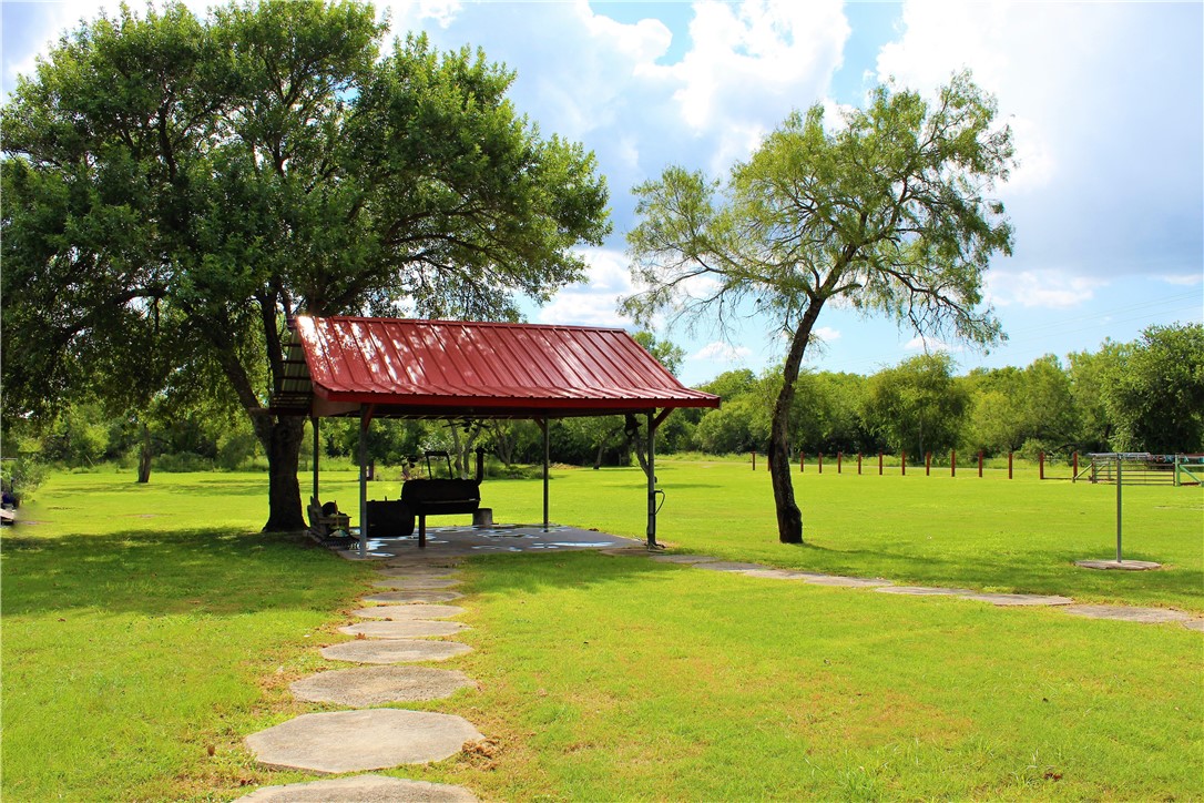 6139 Mockingbird Lane Mathis, TX 78368 - Photo 33 of 35