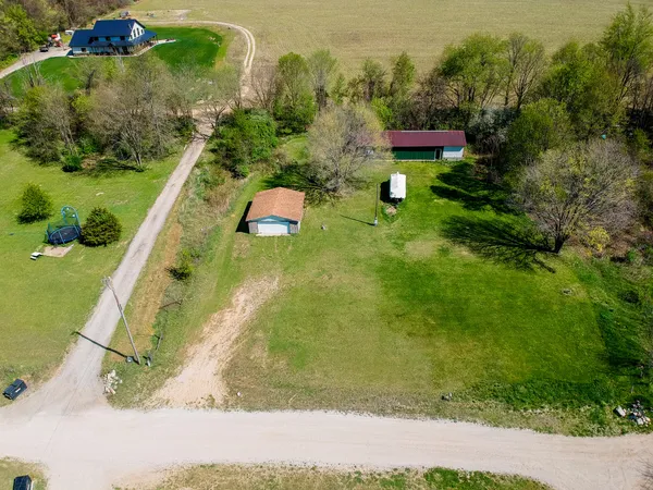$90,000 | 18678 Smith Lane, Cassopolis, MI 49031