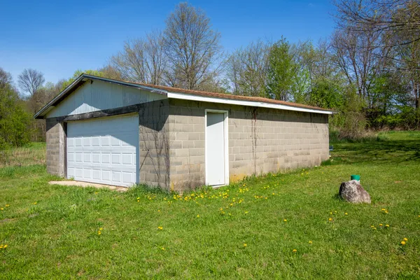 $90,000 | 18678 Smith Lane, Cassopolis, MI 49031