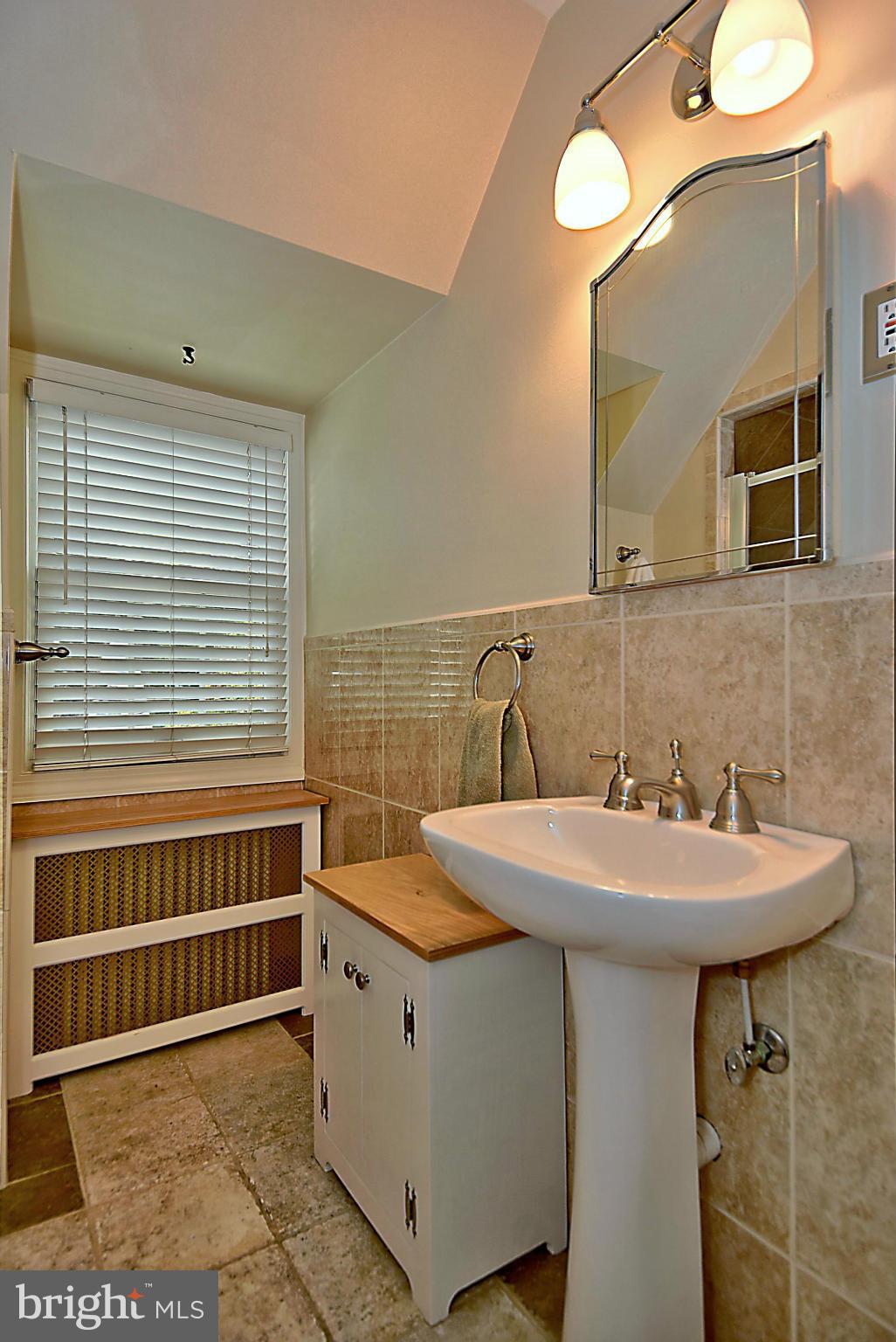 6428 Barnaby Street Northwest Washington, DC 20015 - Photo 23 of 30 Bath # 2 with shower