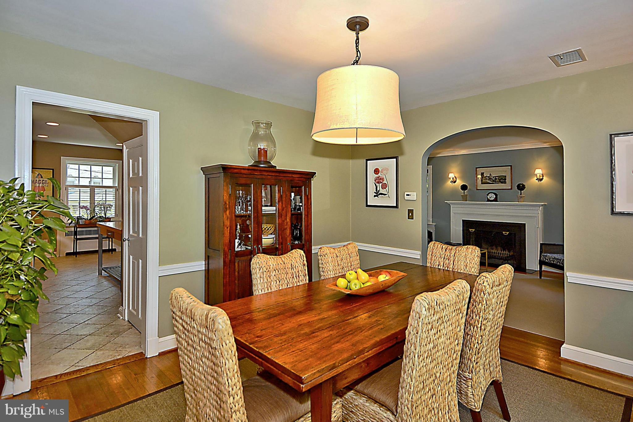 6428 Barnaby Street Northwest Washington, DC 20015 - Photo 8 of 30 Dining Room