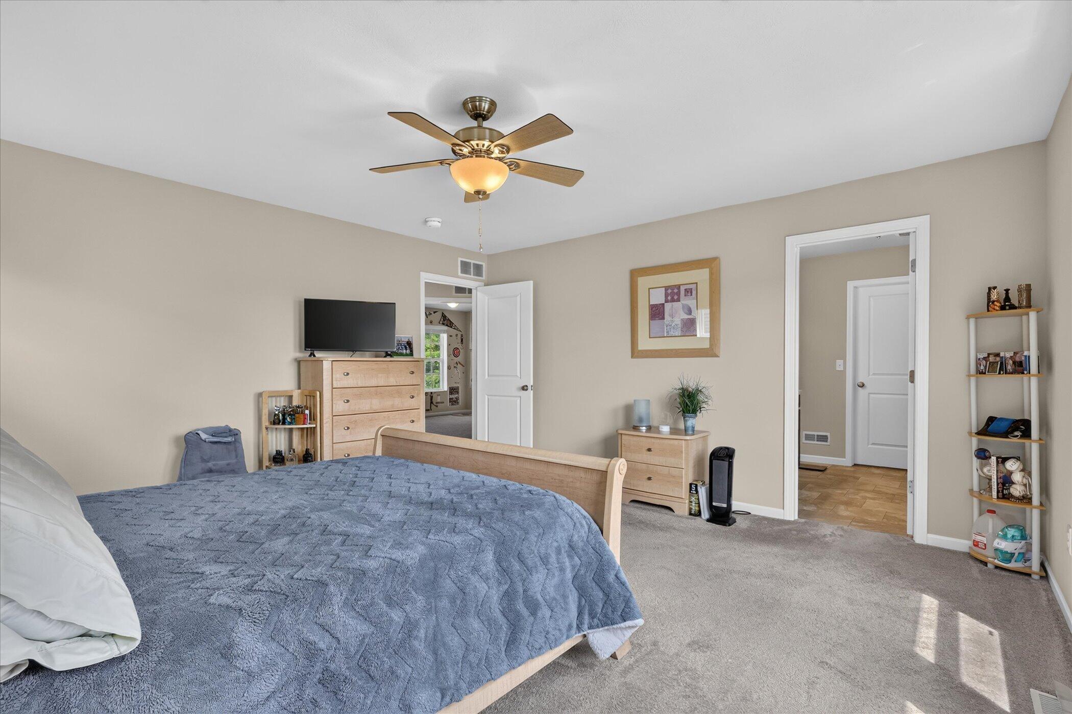 1314 Highland Hill Lowell, MI 49331 - Photo 23 of 42 23-1314-Highland-Hill-Lowell-MI-49331-Wi