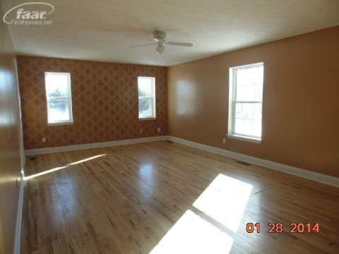 712 West Church Road Morrice, MI 48857 - Photo 10 of 27 20391855-9.JPG