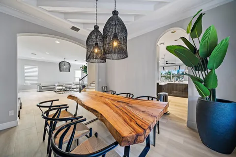 $1,985,000 | 12140 Aviles Circle, Palm Beach Gardens, FL 33418