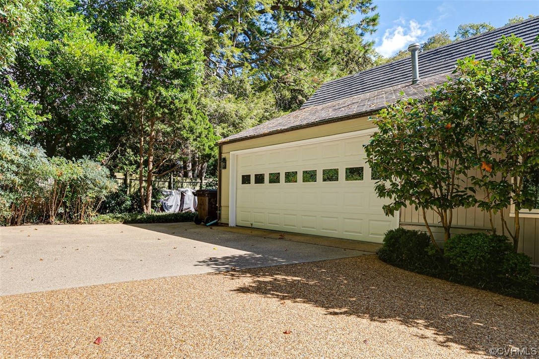 4600 Sulgrave Road Midlothian, VA 23114 - Photo 24 of 26 a front view of a house with a yard