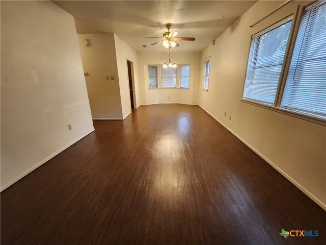 $1,295 | 1274 Hillcrest Drive, New Braunfels, TX 78130