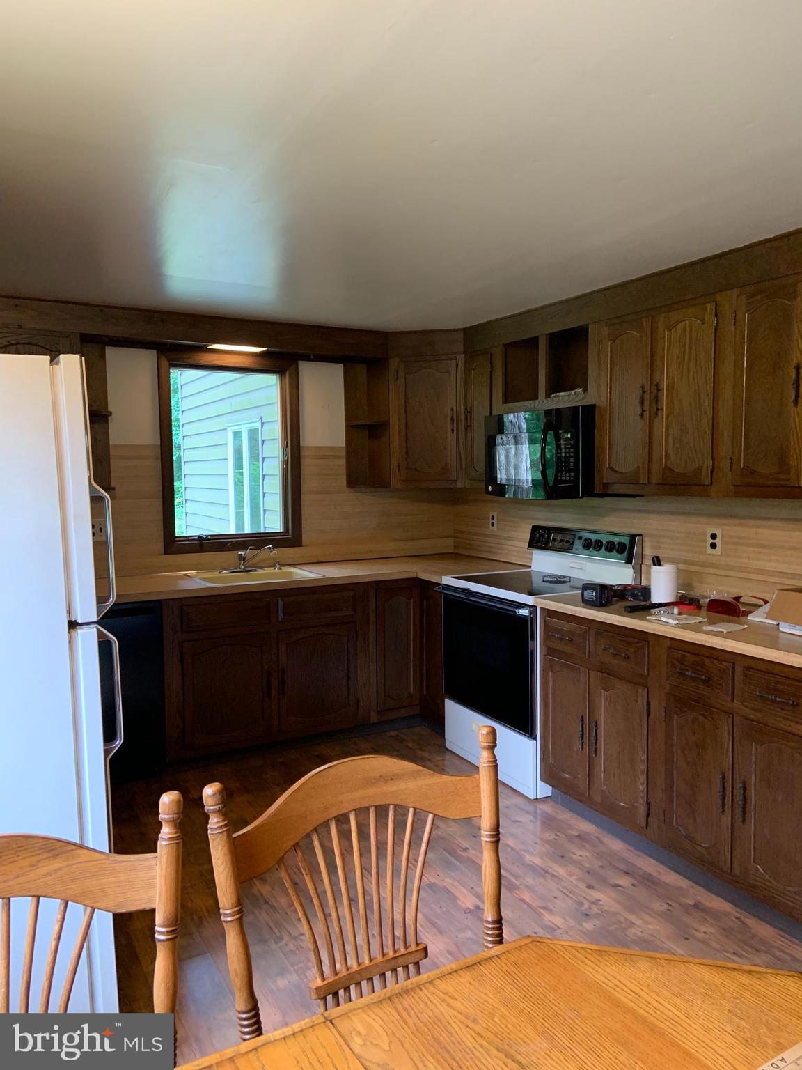 1616 Becker Road Green Lane, PA 18054 - Photo 7 of 17 Gallery Image 7